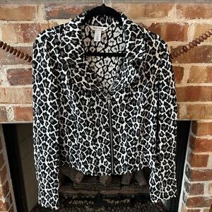 Chic Black and White Leopard Print Jacket